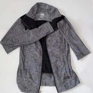 North Face light coat/jacket WORN ONCE